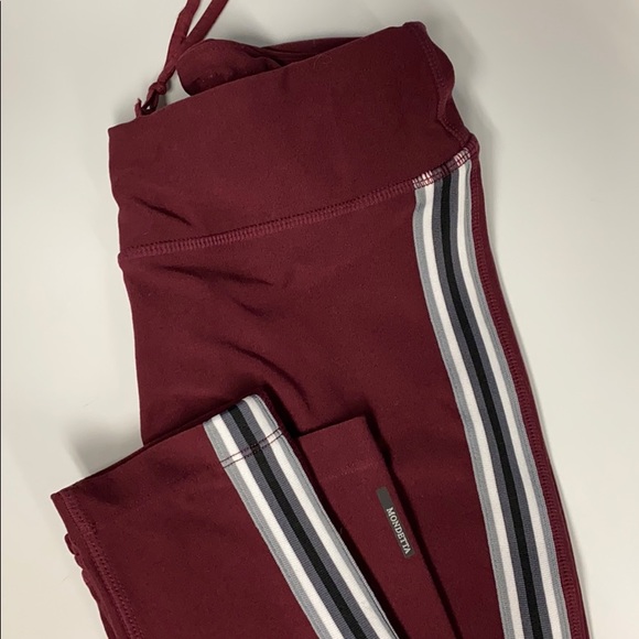 Mondetta Pants - Red striped leggings